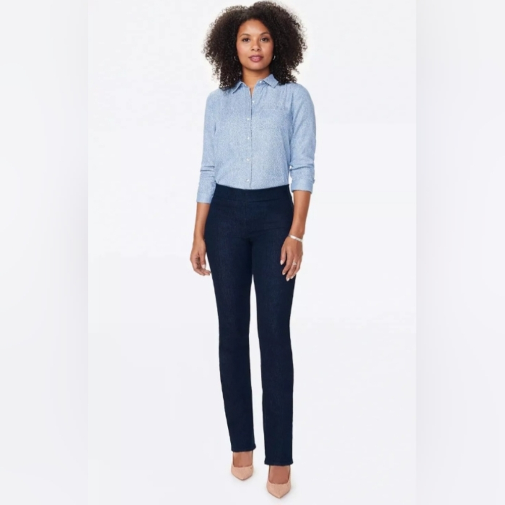 NEW NYDJ S Pull On Stright Leg Dark Wash Stretch Jeans Sculpt her
